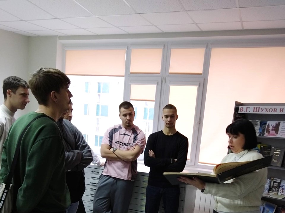 В помощь учебному процессу