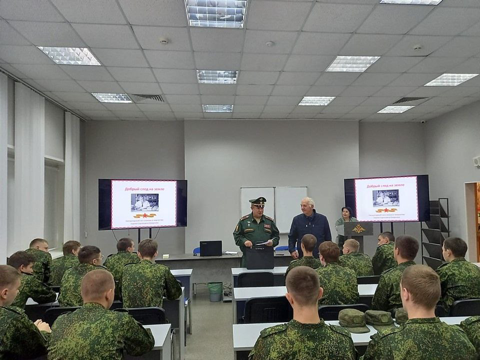 Бессмертен солдат, спасший Отечество!